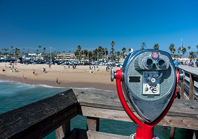 Catching the sights in Newport Beach [Image © gabe9000c - Fotolia.com]